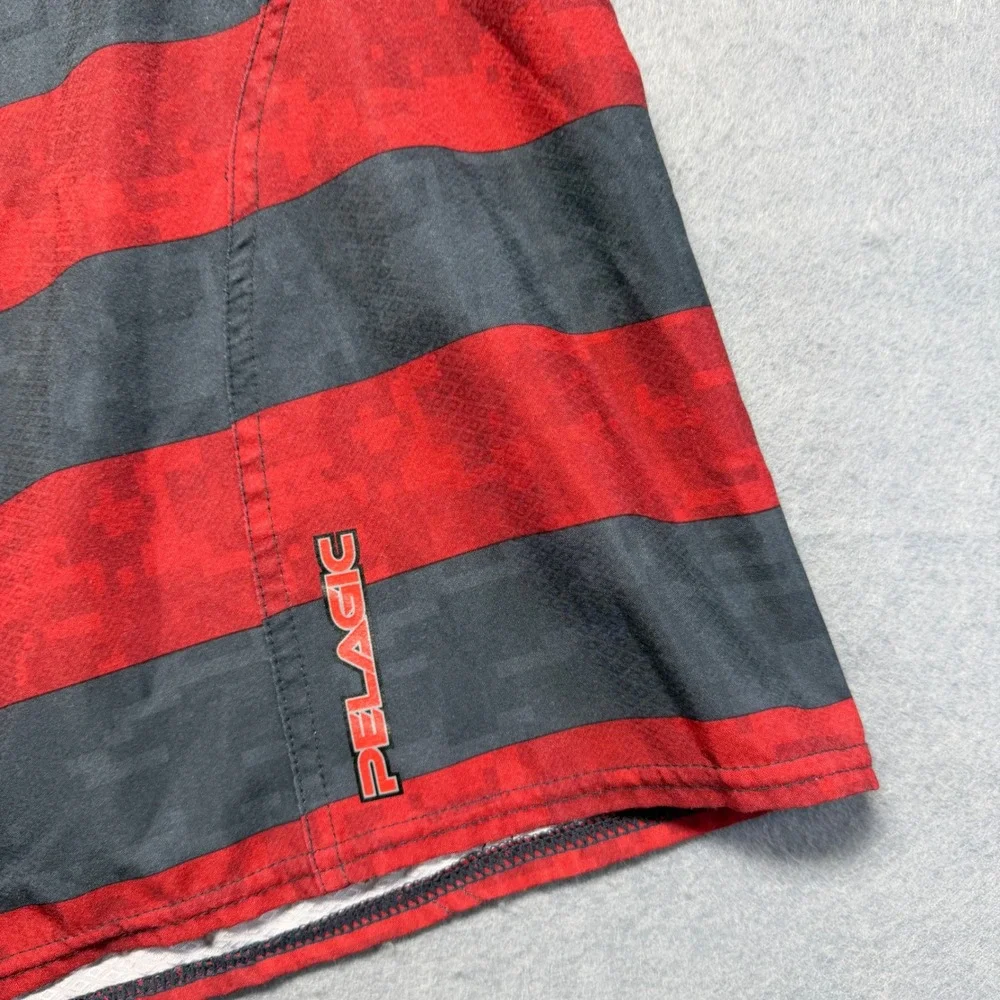 Pelagic Sharkskin Board Shorts Mens 40x12 Red Grey American Flag Fish Fishing